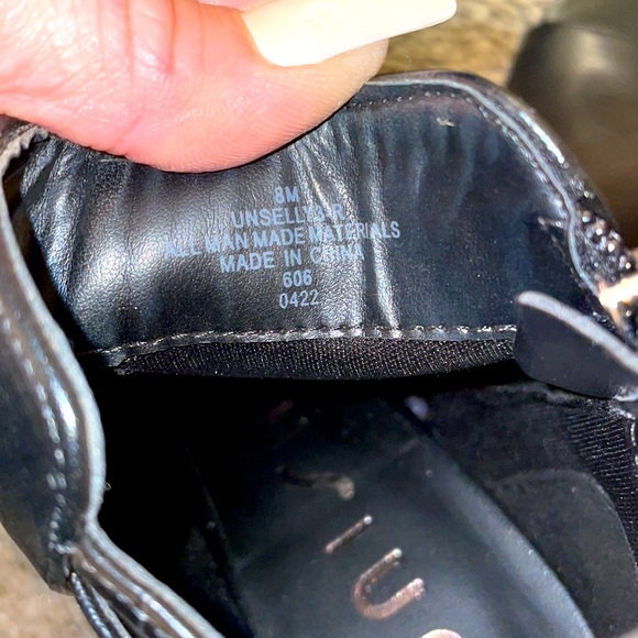 NINE WEST
Women's Izip Peep Toe Booties - Picture 9 of 9